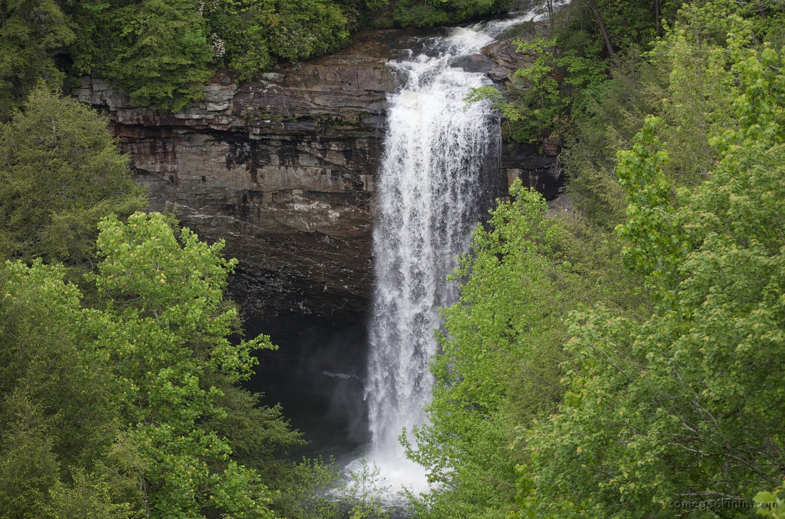 Foster Falls waterfall