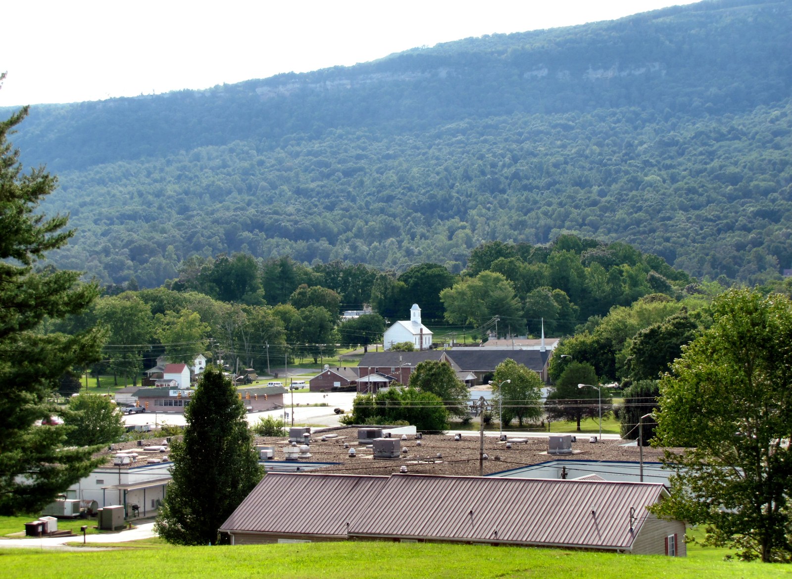 Whitwell against the Cumberland Plateau